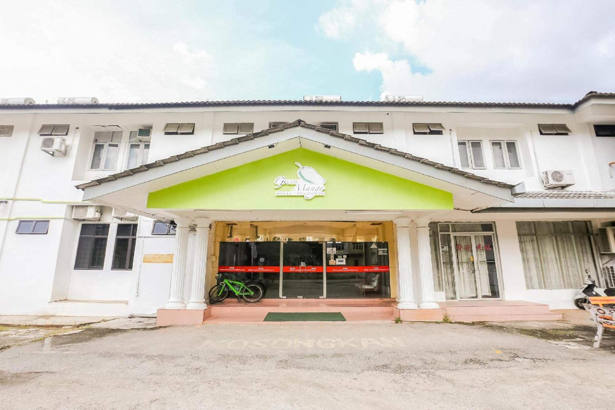 Oyo 89438 Green Mango Sri Cemerlang Kota Bharu Exterior photo