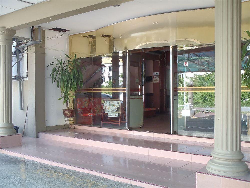Oyo 89438 Green Mango Sri Cemerlang Kota Bharu Exterior photo